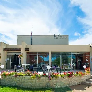Hotel Le - Nouvelle équipe - Groupe Logis, Fleurance